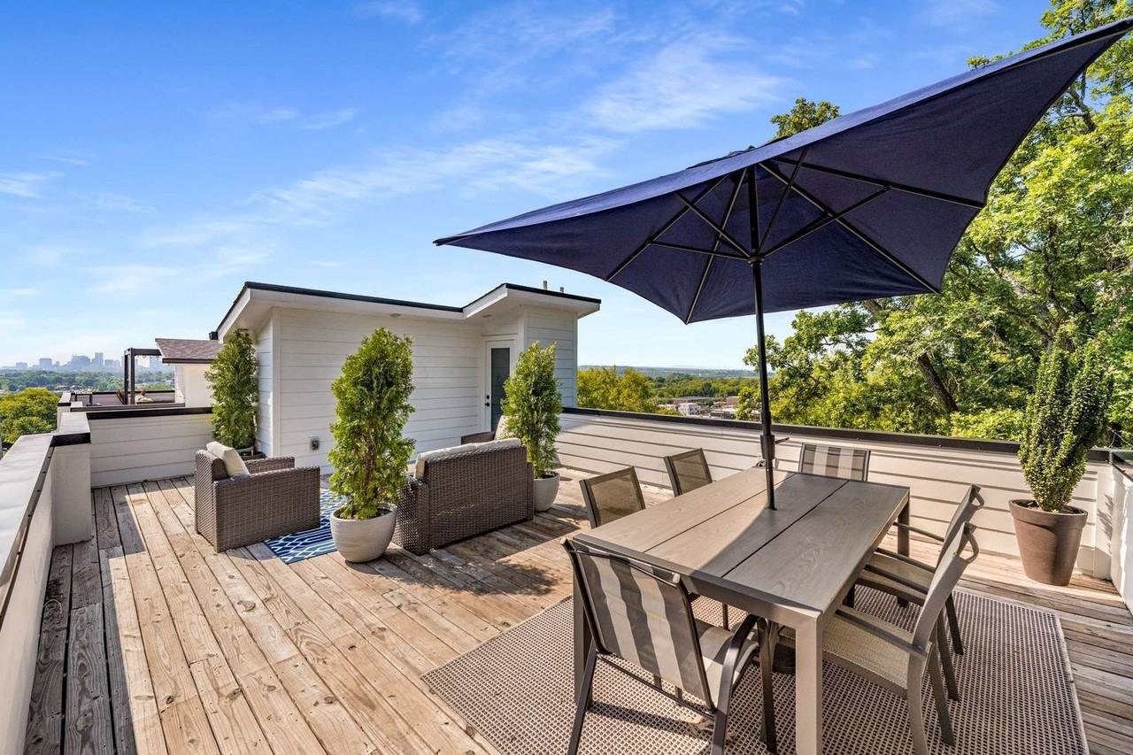 3208B Resha Ln - Photo 2 of 29