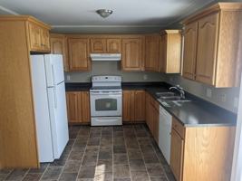 featured image of 31 Breeze Dr #1