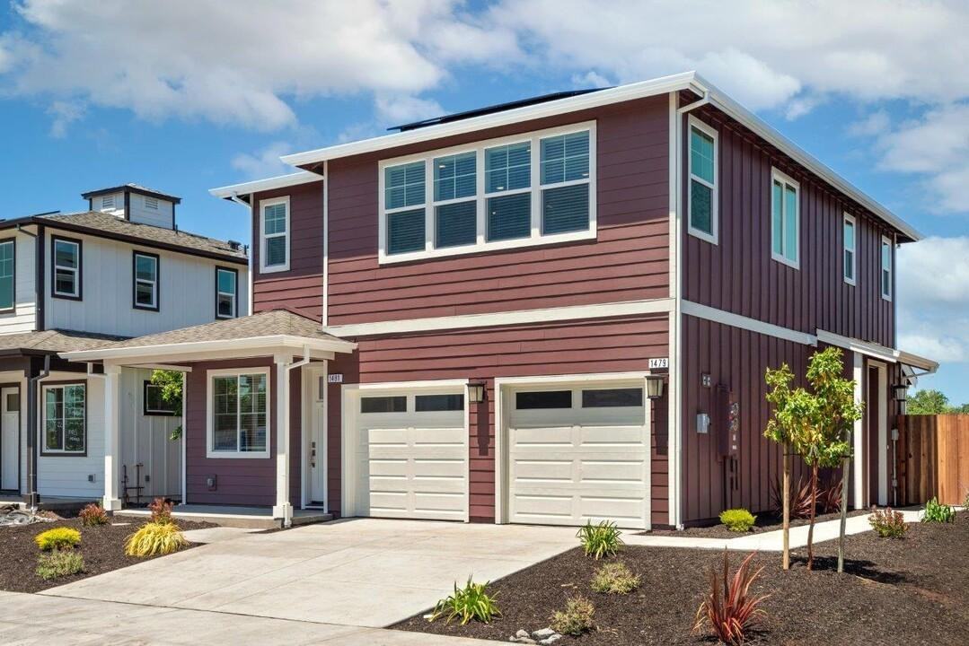1400 Burbank Ave - Photo 5 of 21