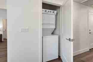 1400 Burbank Ave - Photo 1 of 1