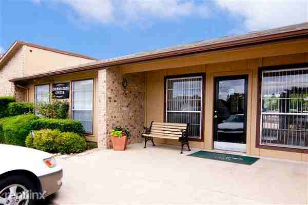 Stoneleigh Dr Windy Dr Apartments Stoneleigh Dr, Garland, TX 75044