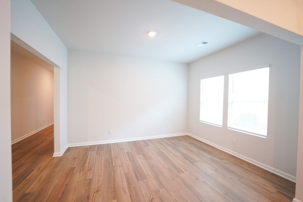 119 Juliette Low Ln - Photo 6 of 50