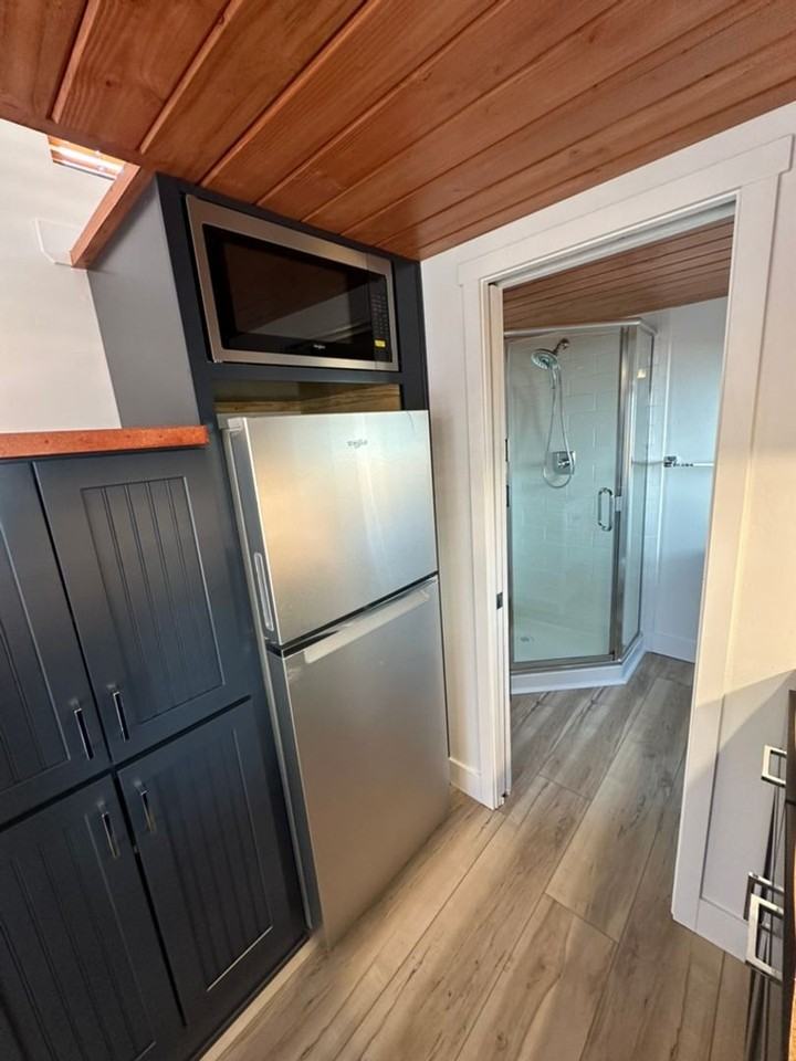 1411 N 4th St - Photo 3 of 11