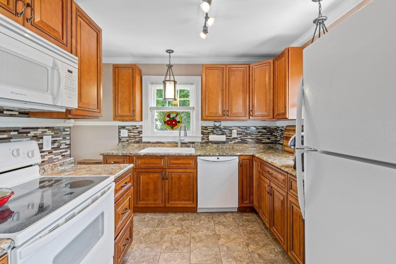 3705 Lerch St #NA - Photo 2 of 8