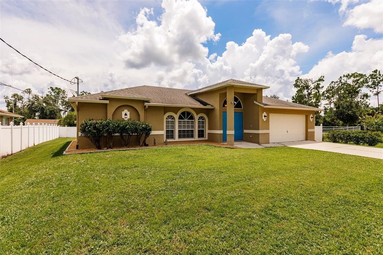 3036 Abbington St - Photo 5 of 50