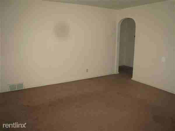 3402 Dixie Hwy - Photo 3 of 8