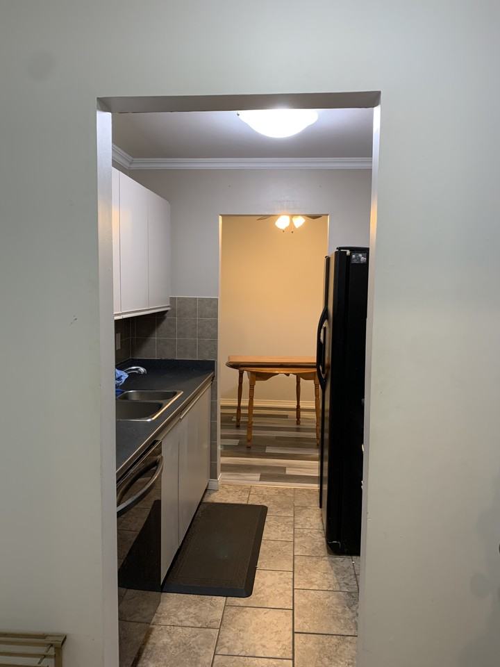 148 Conway Drive #111 - Photo 4 of 12