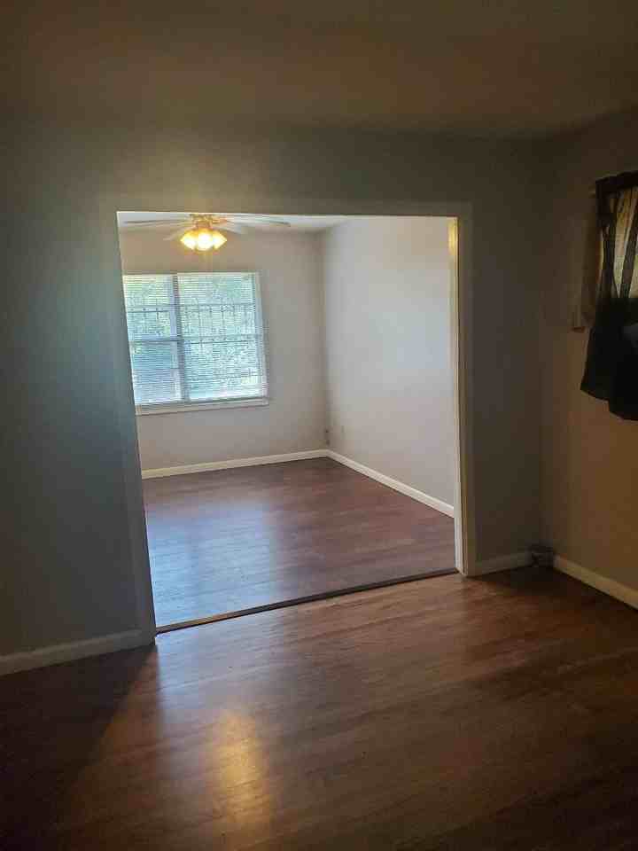 2177 Gayle Ave - Photo 2 of 22