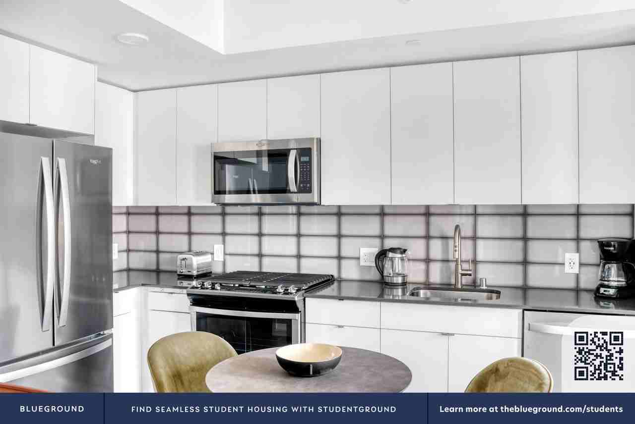 702 Spring St #452 - Photo 7 of 37