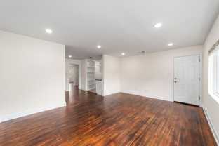 1029 SW 1st Ave - Photo 1 of 1