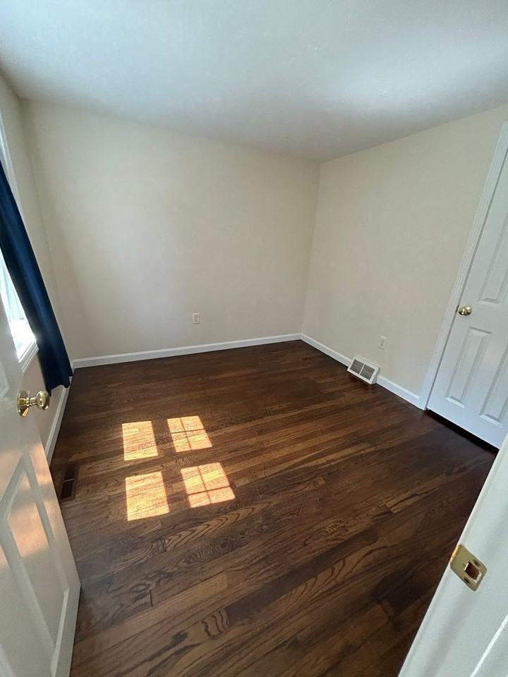 17 Smith St - Photo 4 of 8