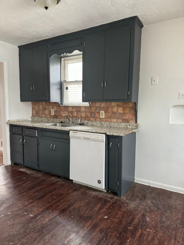 538 Darlington Dr - Photo 2 of 14