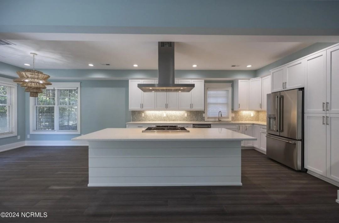 7110 Saybrook Dr #NA - Photo 3 of 39