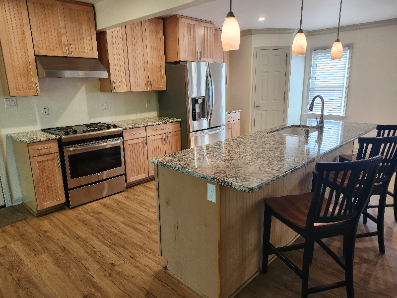 102 Putnam Dr - Photo 3 of 11