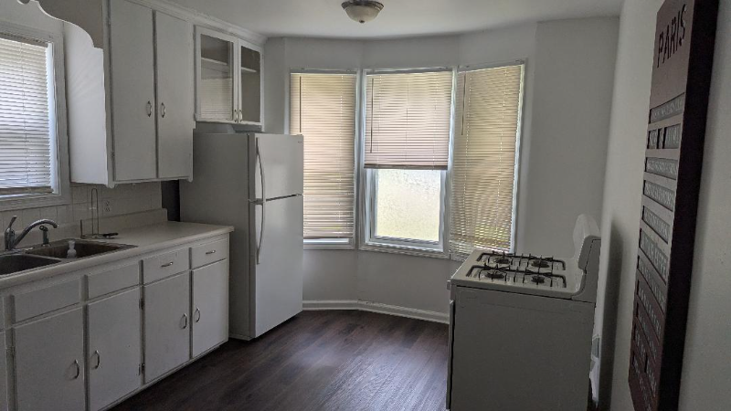 2011 Ottawa St - Photo 2 of 5