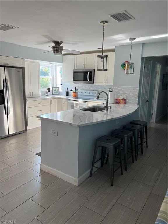 671 100th Ave N - Photo 3 of 16