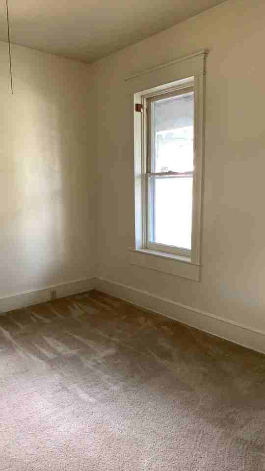 316 N High St - Photo 2 of 39