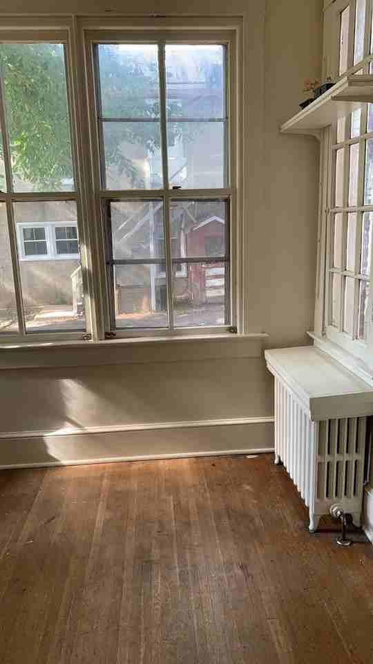 316 N High St - Photo 4 of 39