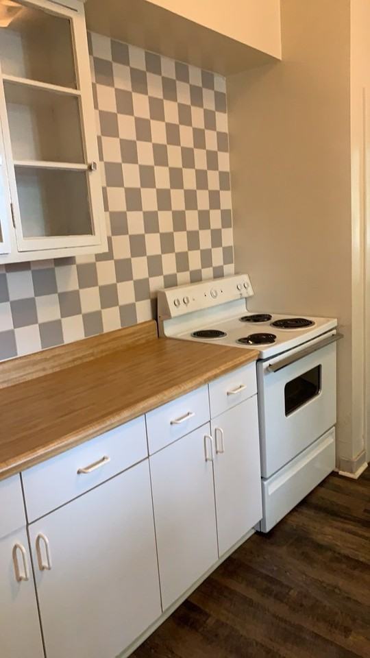 316 N High St - Photo 6 of 39