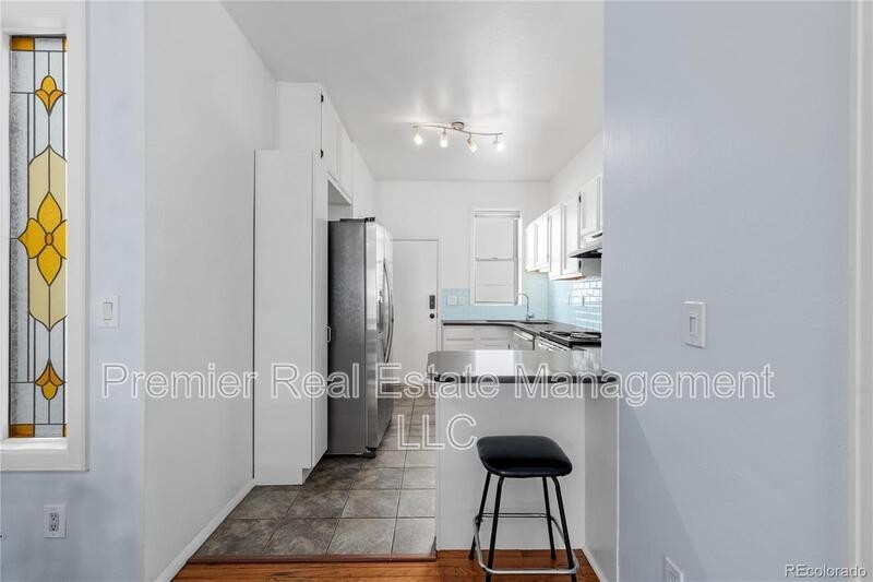337 E 7th Ave - Photo 7 of 29