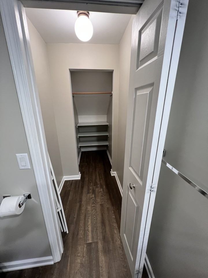 12159 Dixie Hwy #NA - Photo 3 of 21