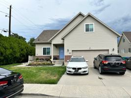 featured image of 381 S 100 W #1