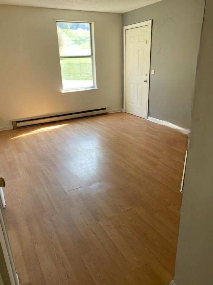 324 E Webster St #B - Photo 5 of 5