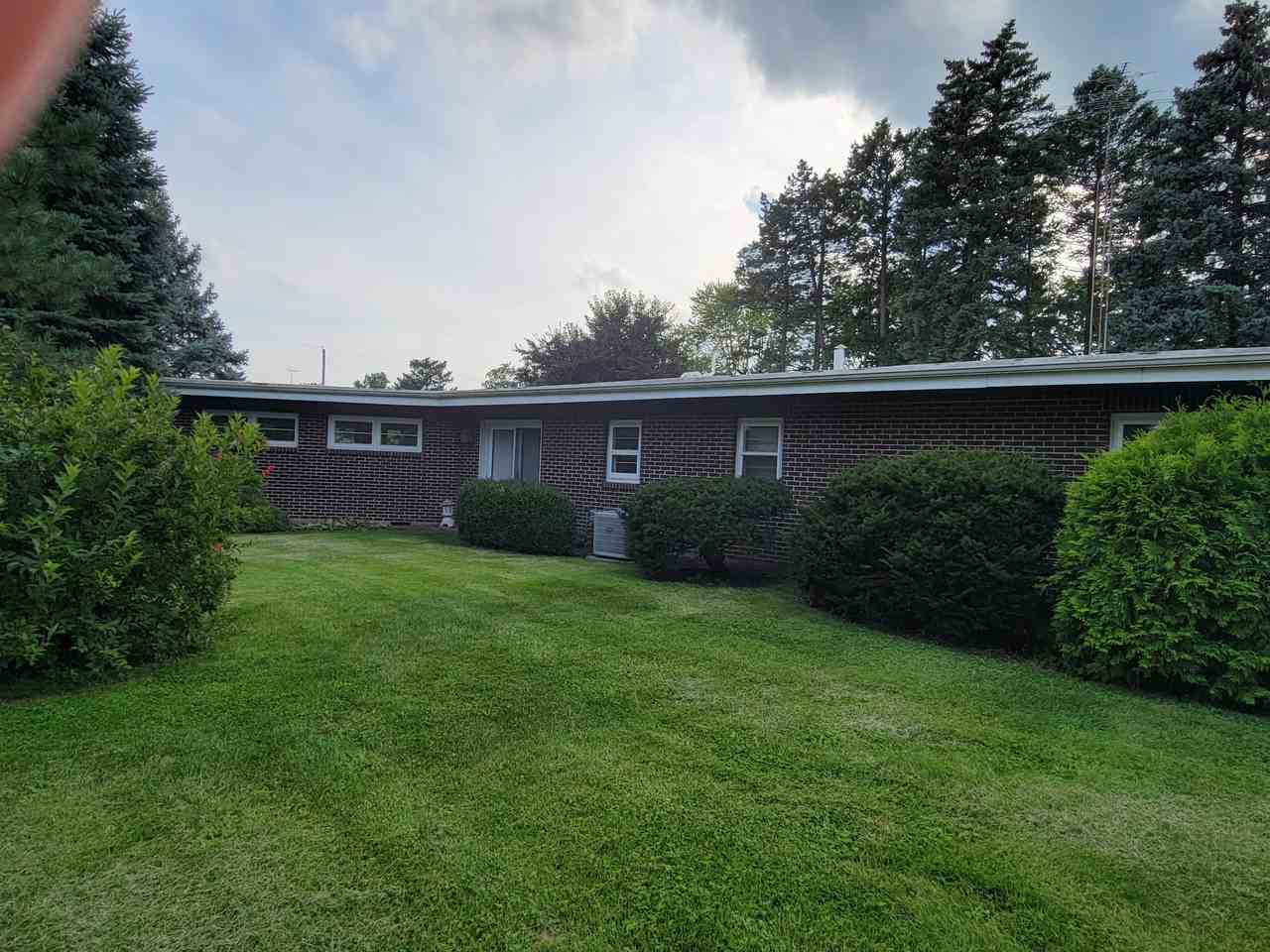 1633 Southlawn Pl #NA - Photo 6 of 25