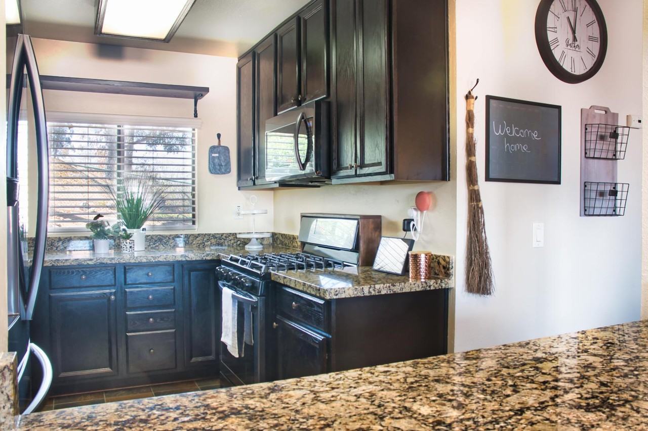 10775 Tamar Ter - Photo 7 of 11