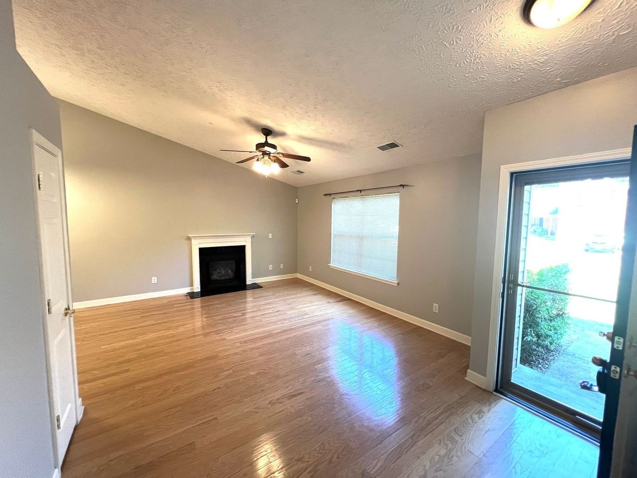 3300 Cain Harbor Dr - Photo 2 of 17