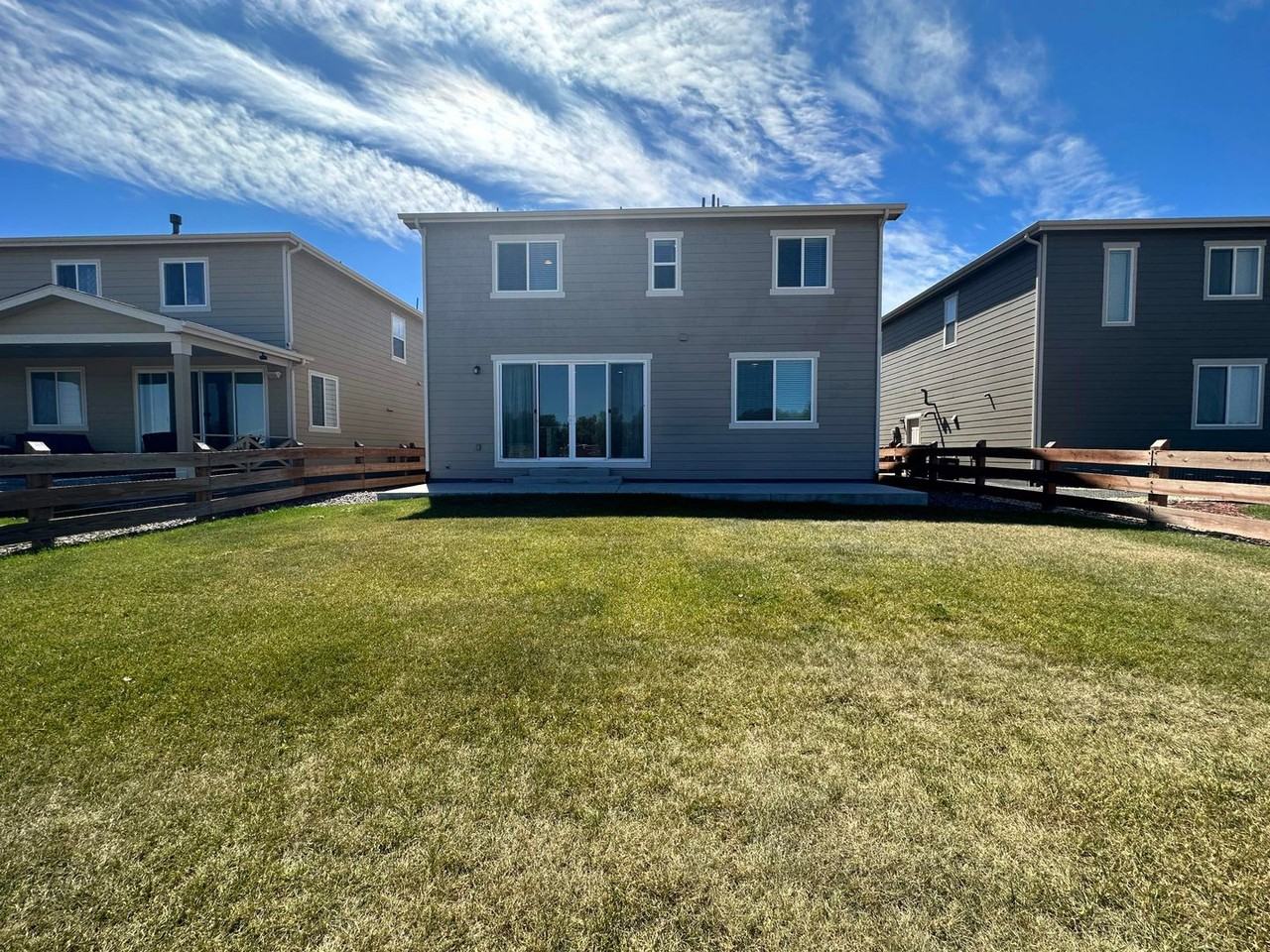 7088 Preble Dr - Photo 4 of 26