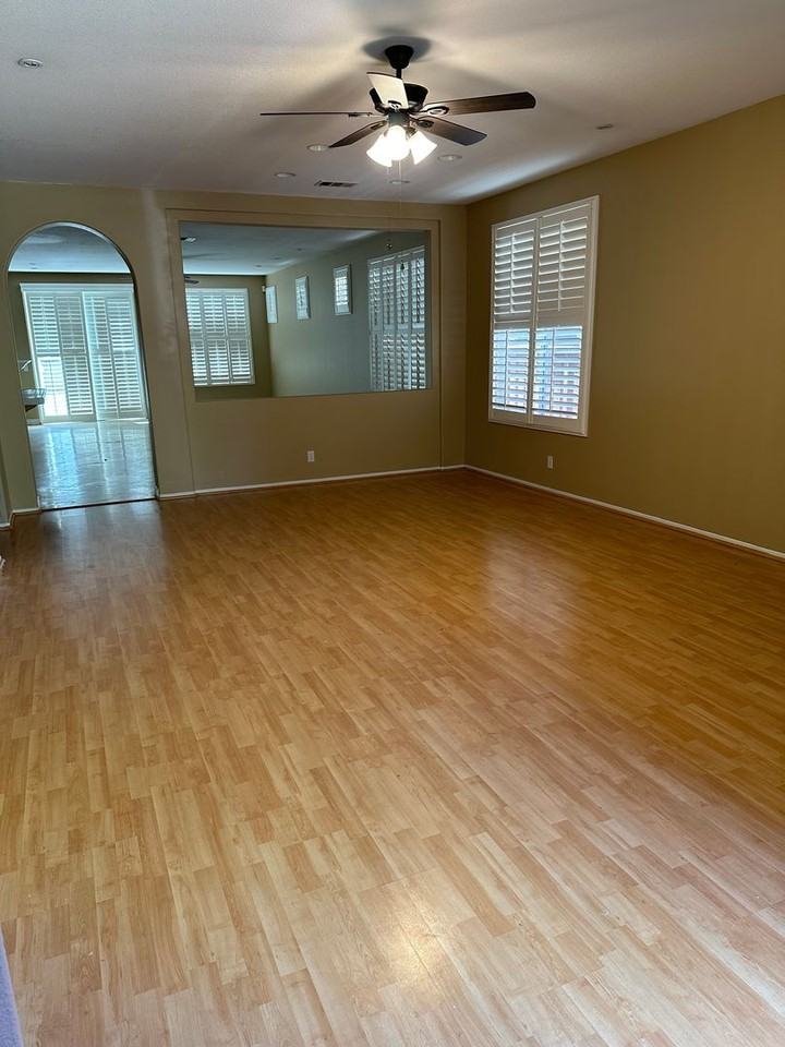 32025 Calle Galarza - Photo 2 of 15