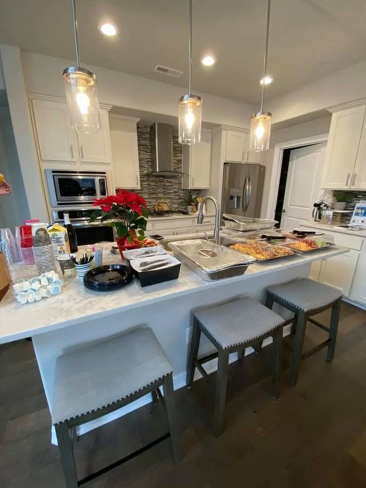 411 House Of Burgesses Way - Photo 2 of 18