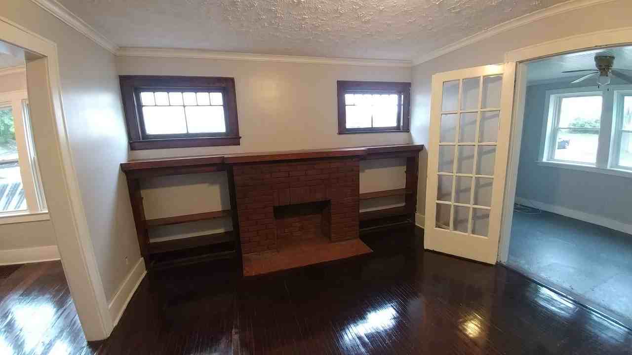 144 Ohio Street - Photo 2 of 23
