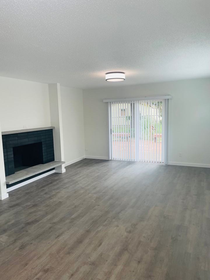 1016 Lindstrom St #NA - Photo 3 of 13