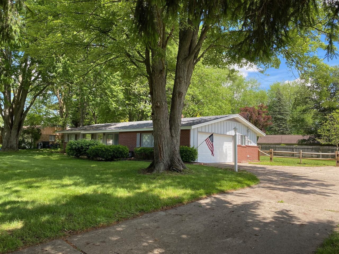 7060 Burkenhead Pl #NA - Photo 2 of 12