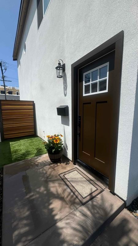 17455 Marken Ln - Photo 2 of 10