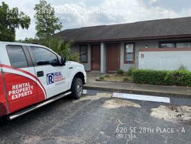 620 Se 28th Pl #A - Photo 1 of 1