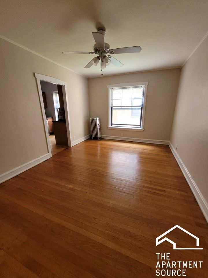 800 Washington St #3 - Photo 3 of 5