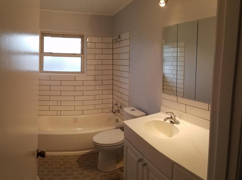 1710 Keelen Dr - Photo 3 of 9