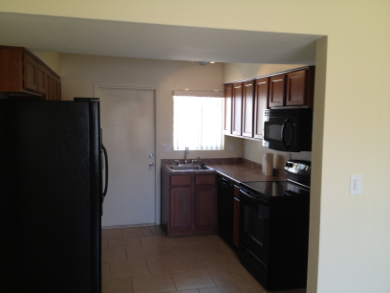 11144 W Nevada Ave - Photo 3 of 8