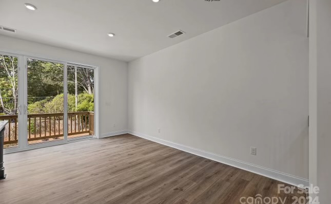 4152 Alexander View Dr - Photo 3 of 18