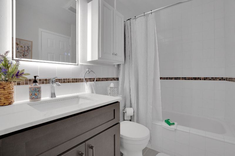 320 N Civic Dr #416 - Photo 7 of 18