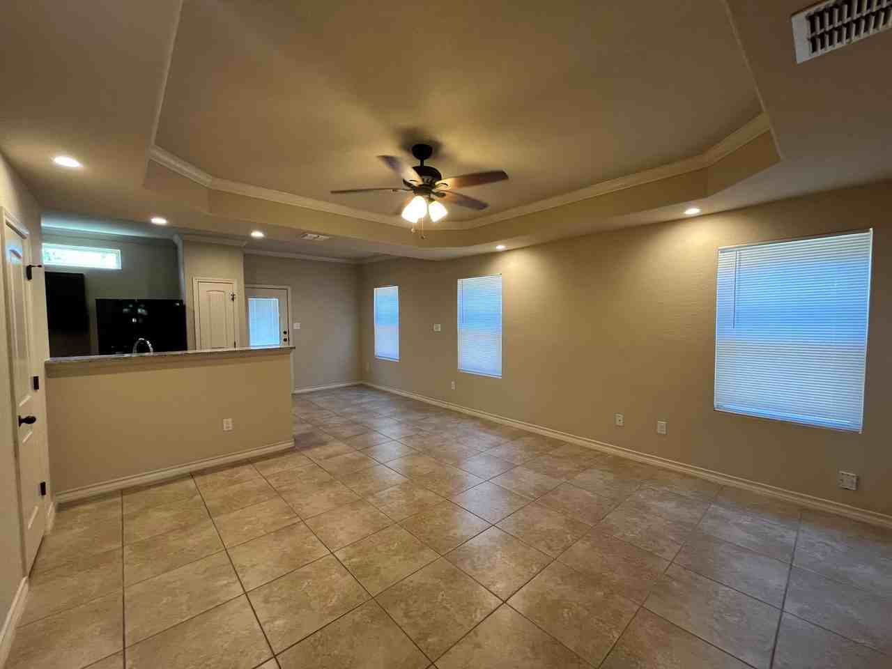 6846 Lakeview Dr #102 - Photo 2 of 29