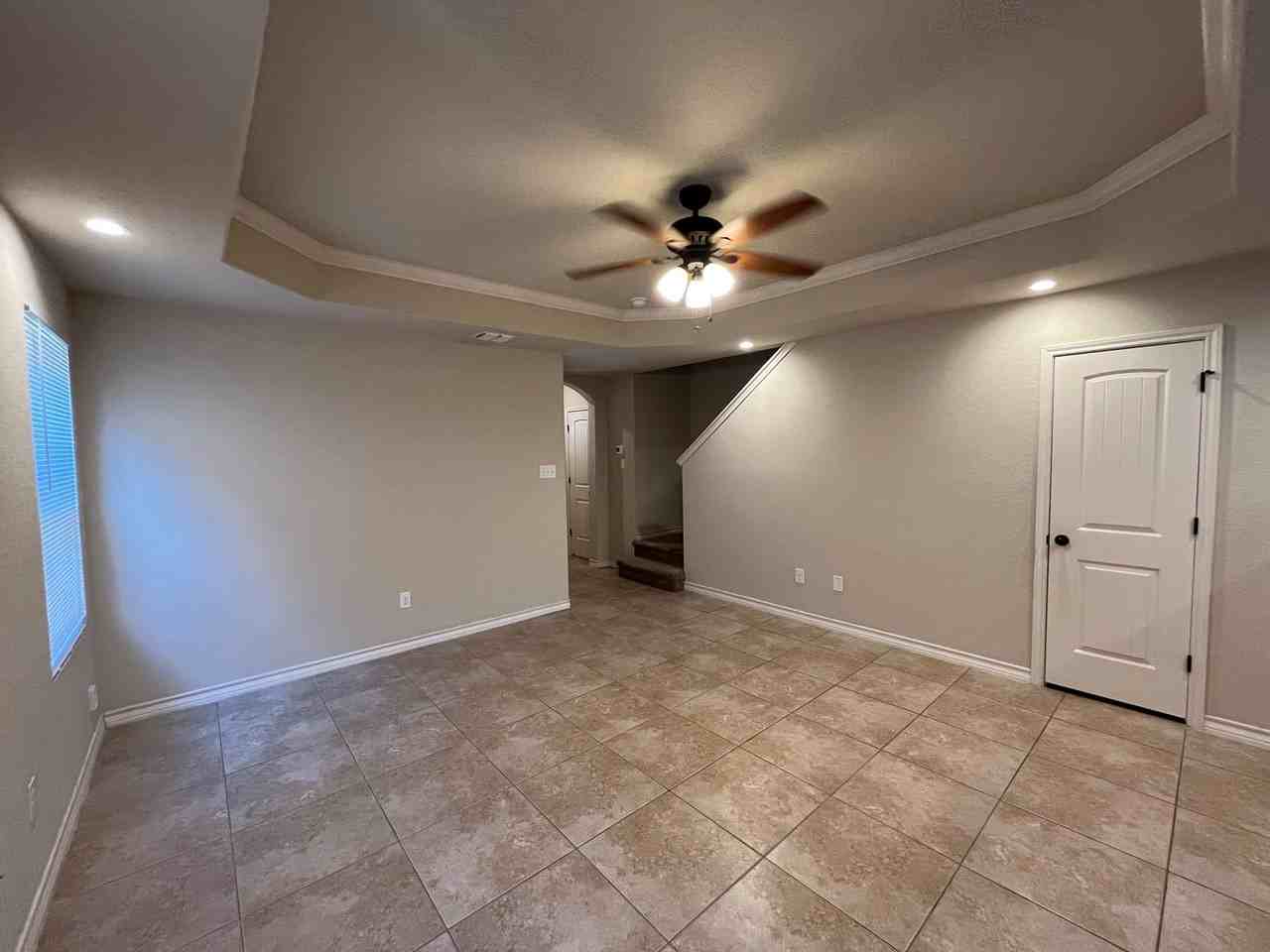 6846 Lakeview Dr #102 - Photo 4 of 29