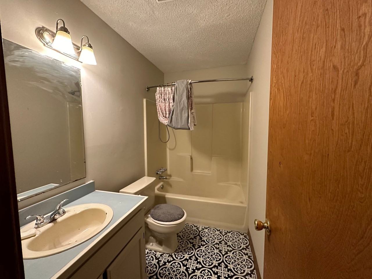 N Nashville Condos - Photo 6 of 14