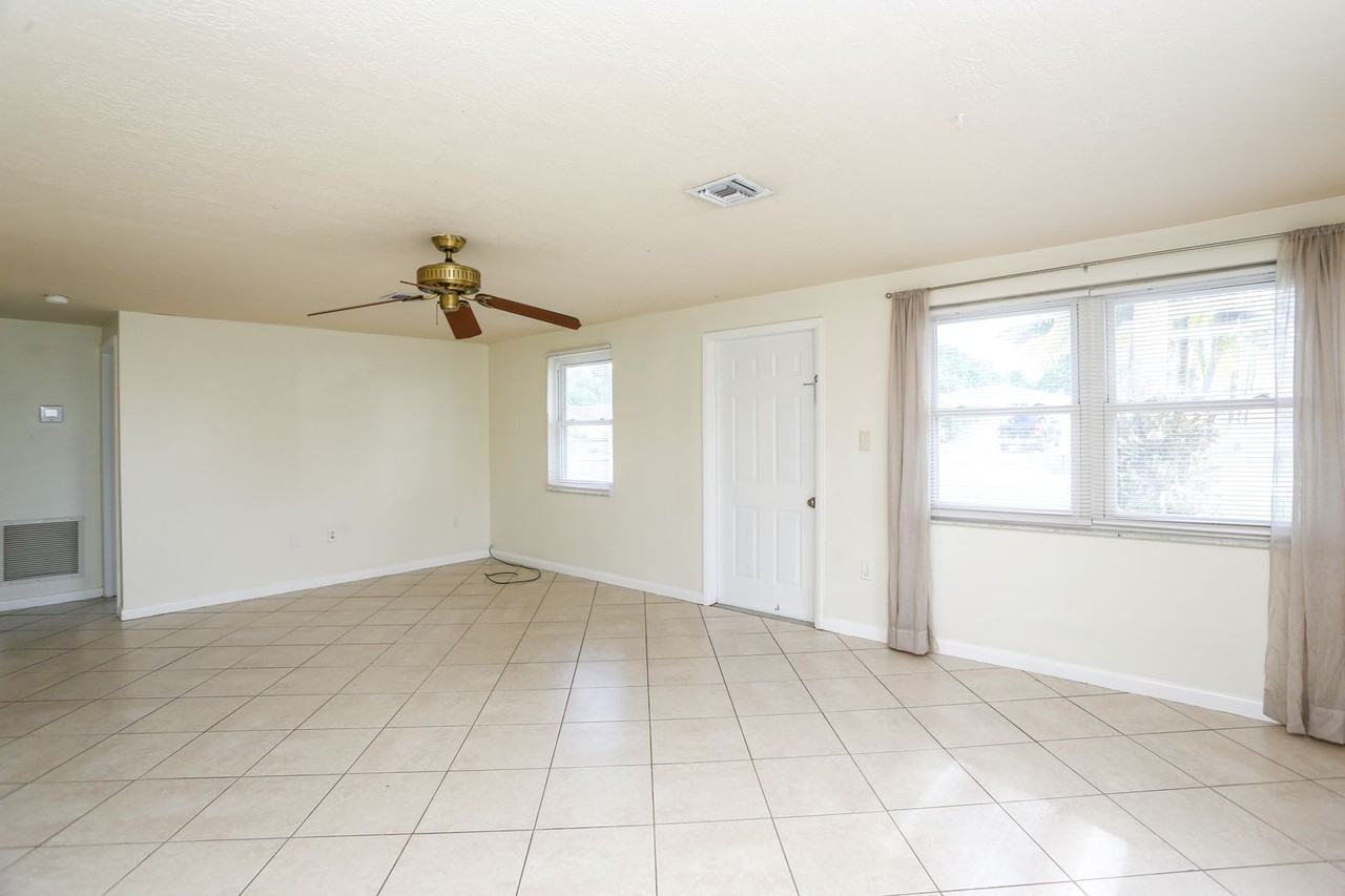 159 5th St - Photo 7 of 23