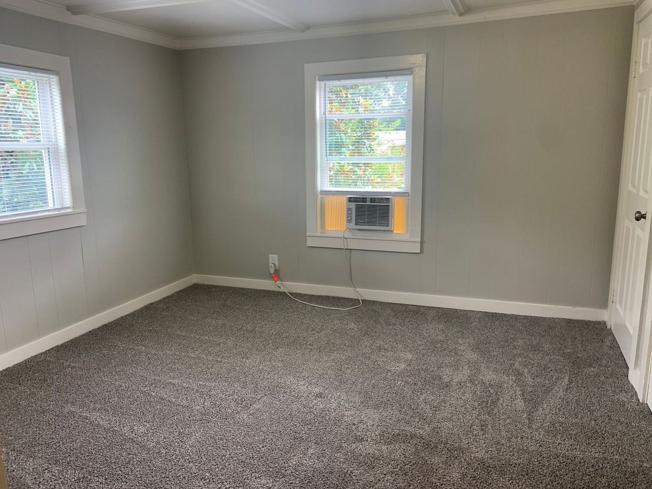 109 S Lyndon St #7 - Photo 4 of 7