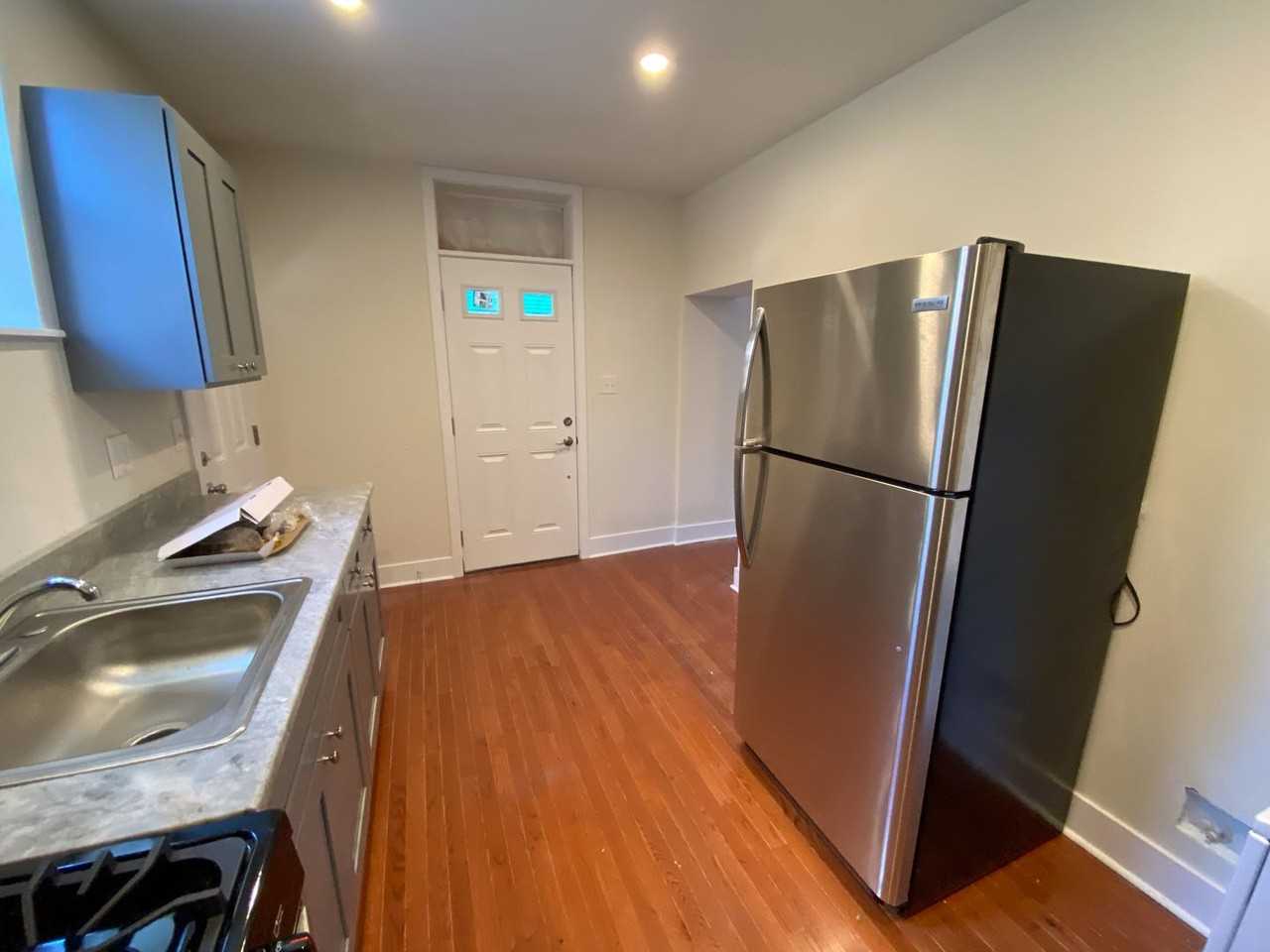 1215 Tasker St - Photo 3 of 17