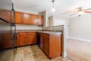 334 Academy Ave - Photo 1 of 1